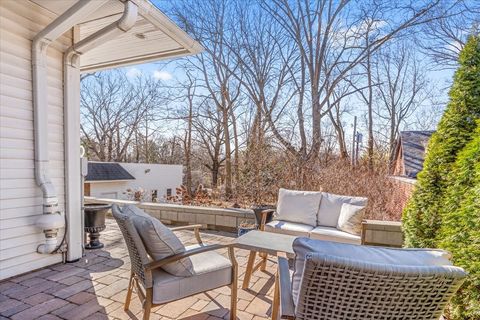 Tiny photo for 2121 Illini Road, Springfield, IL 62704 (MLS # 12577878)