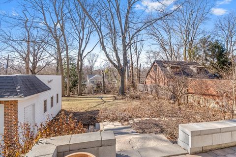 Tiny photo for 2121 Illini Road, Springfield, IL 62704 (MLS # 12577878)