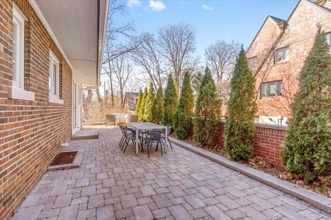 Tiny photo for 2121 Illini Road, Springfield, IL 62704 (MLS # 12577878)