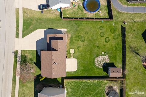 Tiny photo for 1306 Evergreen Lane, Yorkville, IL 60560 (MLS # 12605420)