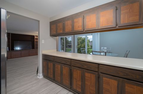 Tiny photo for 4 Cour La Salle Court, Palos Hills, IL 60465 (MLS # 12501955)