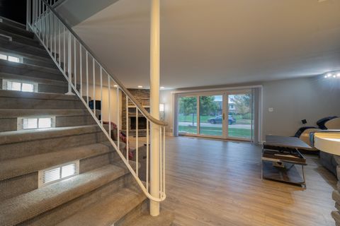 Tiny photo for 4 Cour La Salle Court, Palos Hills, IL 60465 (MLS # 12501955)