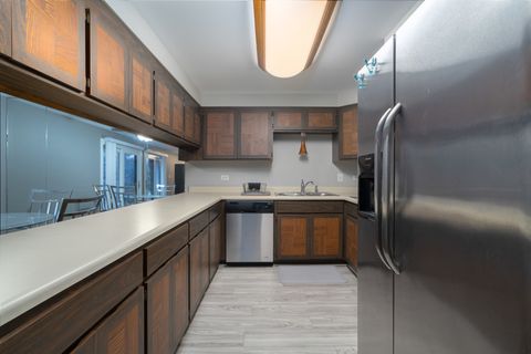 Tiny photo for 4 Cour La Salle Court, Palos Hills, IL 60465 (MLS # 12501955)