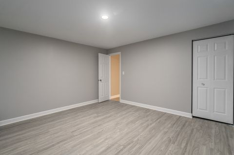 Tiny photo for 4 Cour La Salle Court, Palos Hills, IL 60465 (MLS # 12501955)