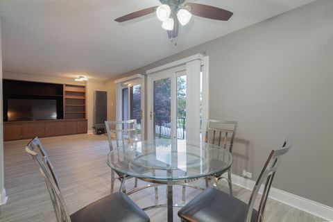 Tiny photo for 4 Cour La Salle Court, Palos Hills, IL 60465 (MLS # 12501955)