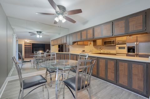 Tiny photo for 4 Cour La Salle Court, Palos Hills, IL 60465 (MLS # 12501955)