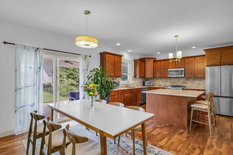 Tiny photo for 2107 Max Run Drive, Champaign, IL 61822 (MLS # 12389708)