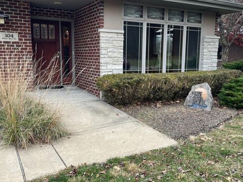 Tiny photo for 104 River Run Drive, St. Anne, IL 60964 (MLS # 12520279)