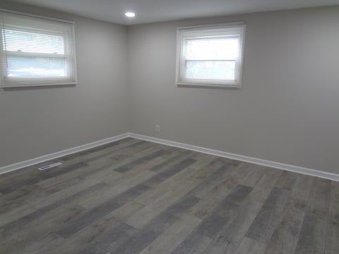 Tiny photo for 423 Blackhawk Avenue, Carpentersville, IL 60110 (MLS # 12787849)