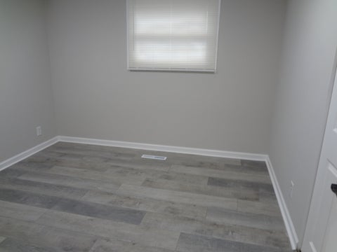Tiny photo for 423 Blackhawk Avenue, Carpentersville, IL 60110 (MLS # 12787849)