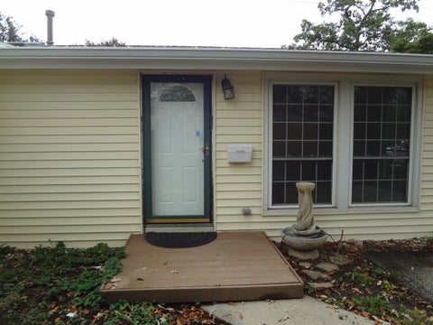 Tiny photo for 423 Blackhawk Avenue, Carpentersville, IL 60110 (MLS # 12787849)