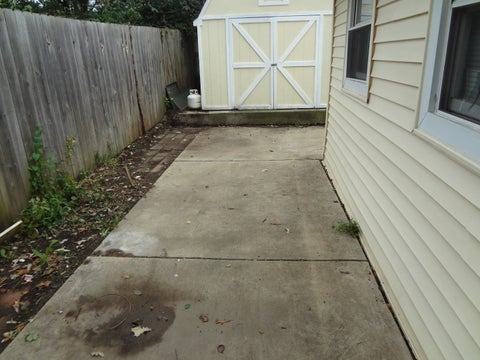 Tiny photo for 423 Blackhawk Avenue, Carpentersville, IL 60110 (MLS # 12787849)