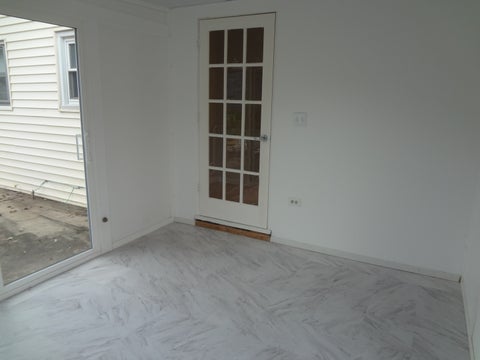 Tiny photo for 423 Blackhawk Avenue, Carpentersville, IL 60110 (MLS # 12787849)