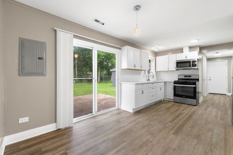 Tiny photo for 16421 Saint Louis Avenue, Markham, IL 60428 (MLS # 12681850)