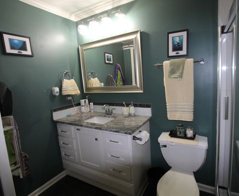 Tiny photo for 98 Wiltshire Court, Schaumburg, IL 60193 (MLS # 12548612)