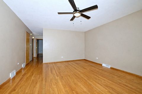 Tiny photo for 9416 S 80th Court, Hickory Hills, IL 60457 (MLS # 12587695)