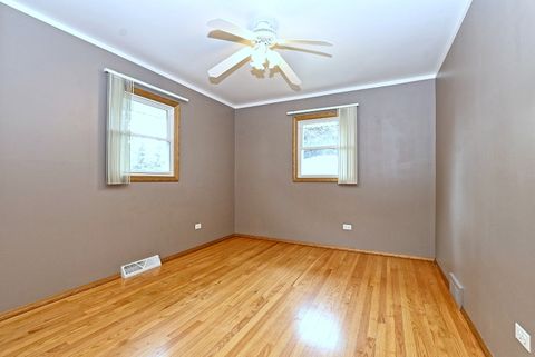 Tiny photo for 9416 S 80th Court, Hickory Hills, IL 60457 (MLS # 12587695)