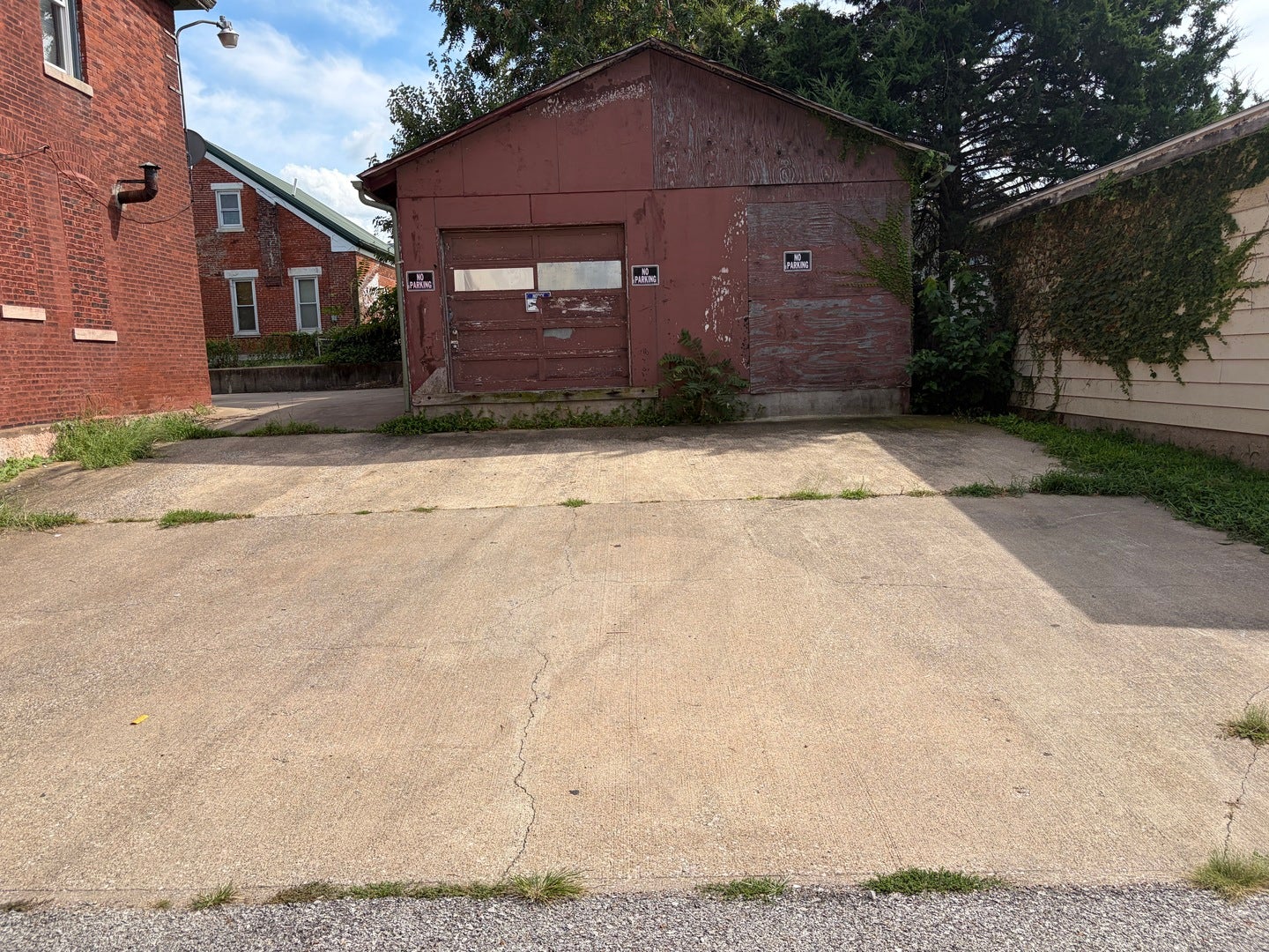 922 S 8th Street