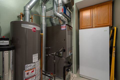 Tiny photo for 21325 Windsor Lake Lane, Crest Hill, IL 60403 (MLS # 12545223)