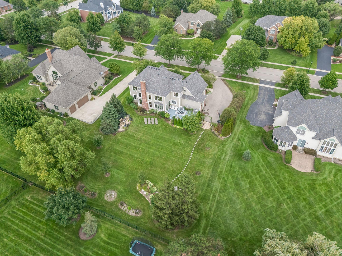4135 River Ridge Drive