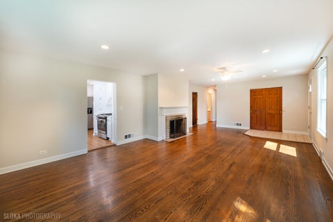 Tiny photo for 600 Garfield Avenue, Lake Bluff, IL 60044 (MLS # 12699072)