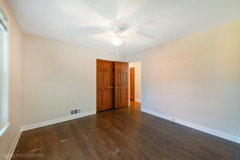 Tiny photo for 600 Garfield Avenue, Lake Bluff, IL 60044 (MLS # 12699072)
