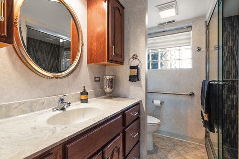 Tiny photo for 570 Woodview Avenue, Elk Grove Village, IL 60007 (MLS # 12569038)