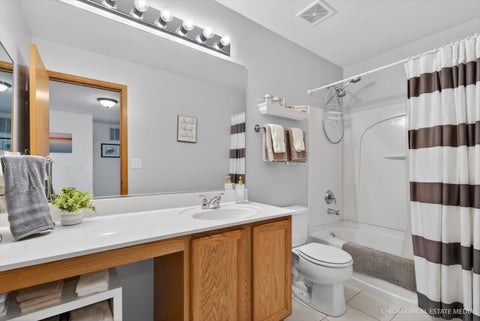 Tiny photo for 1196 Port Royal Road, Pingree Grove, IL 60140 (MLS # 12701691)
