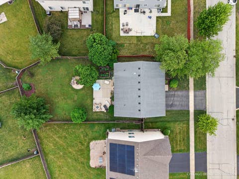 Tiny photo for 1196 Port Royal Road, Pingree Grove, IL 60140 (MLS # 12701691)
