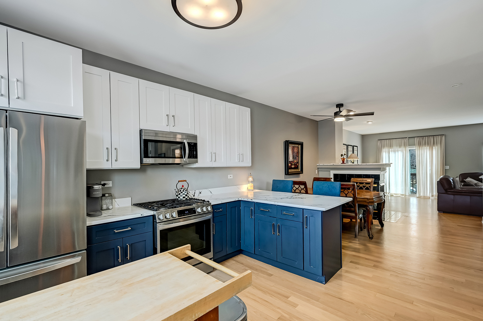 123 Willow Boulevard