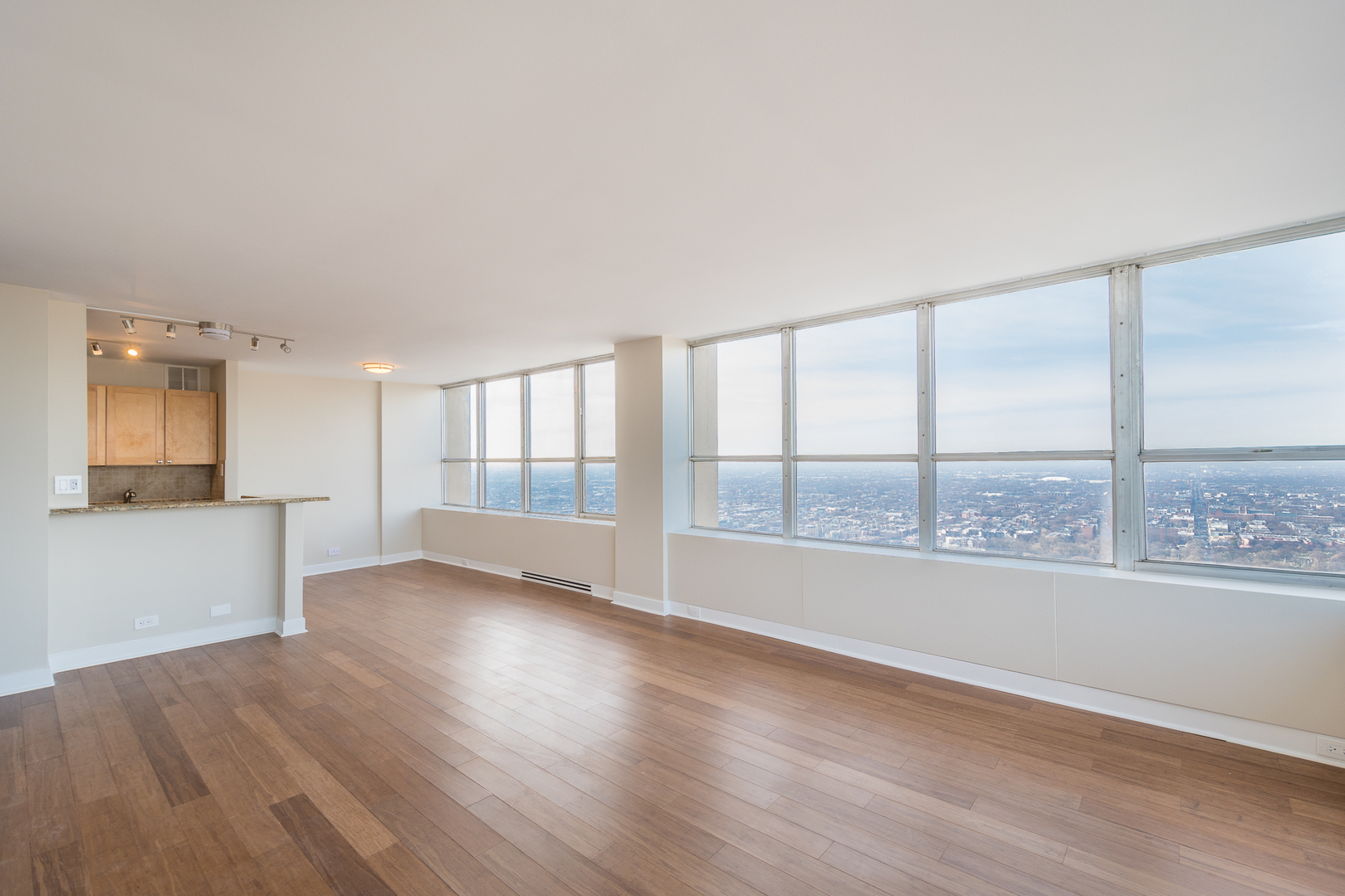 655 W IRVING PARK Road 5416