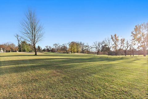 Tiny photo for Lake Barrington, IL 60010 (MLS # 12517077)