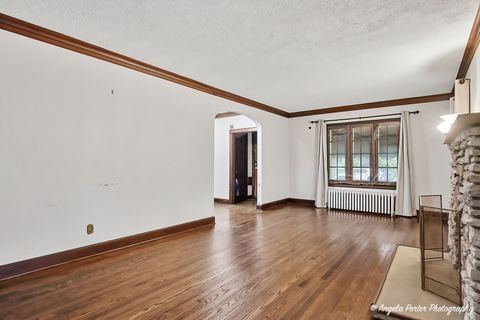 Tiny photo for 462 Glendenning Place, Waukegan, IL 60085 (MLS # 12655630)