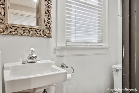 Tiny photo for 462 Glendenning Place, Waukegan, IL 60085 (MLS # 12655630)