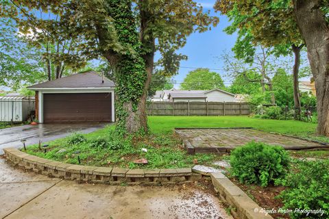 Tiny photo for 462 Glendenning Place, Waukegan, IL 60085 (MLS # 12655630)