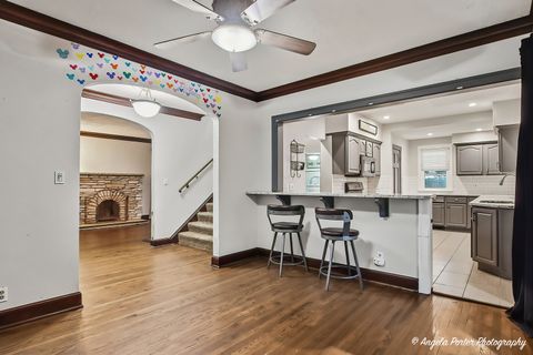 Tiny photo for 462 Glendenning Place, Waukegan, IL 60085 (MLS # 12655630)