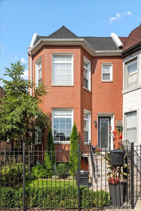 Photo of 4346 S FORRESTVILLE Avenue, Chicago, IL 60653 (MLS # 12750572)