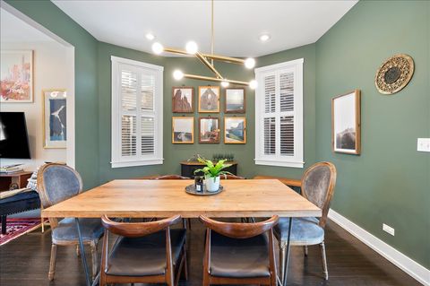 Tiny photo for 2710 N Sacramento Avenue, Chicago, IL 60647 (MLS # 12597943)