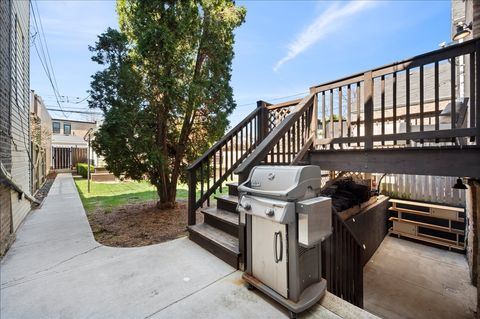 Tiny photo for 2710 N Sacramento Avenue, Chicago, IL 60647 (MLS # 12597943)