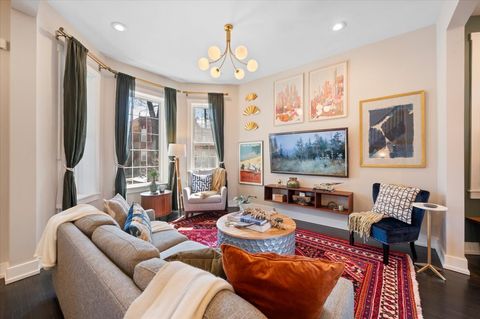 Tiny photo for 2710 N Sacramento Avenue, Chicago, IL 60647 (MLS # 12597943)