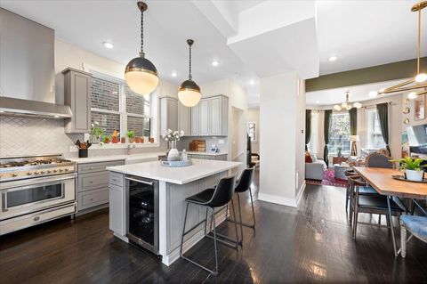 Tiny photo for 2710 N Sacramento Avenue, Chicago, IL 60647 (MLS # 12597943)