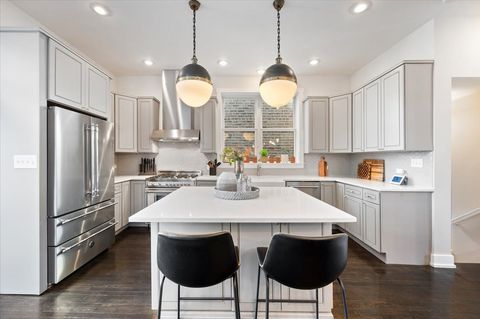 Tiny photo for 2710 N Sacramento Avenue, Chicago, IL 60647 (MLS # 12597943)