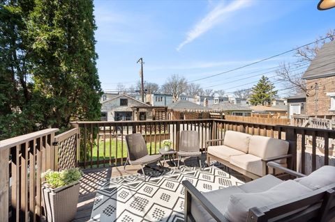 Tiny photo for 2710 N Sacramento Avenue, Chicago, IL 60647 (MLS # 12597943)