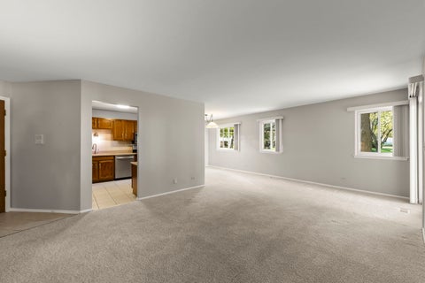 Tiny photo for 252 Shoreline Circle #Z1, Schaumburg, IL 60194 (MLS # 12748466)