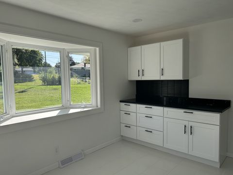 Tiny photo for 2721 Cascade Drive, Rockford, IL 61109 (MLS # 12501070)