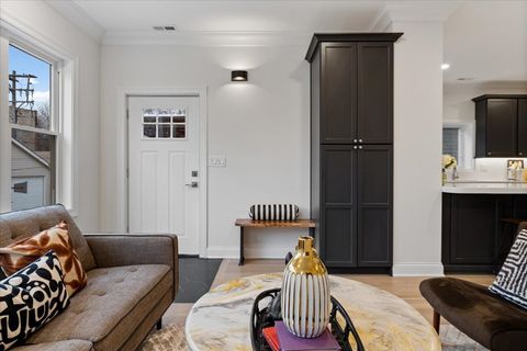 Tiny photo for 4546 N Knox Avenue, Chicago, IL 60630 (MLS # 12572656)