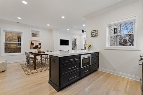 Tiny photo for 4546 N Knox Avenue, Chicago, IL 60630 (MLS # 12572656)