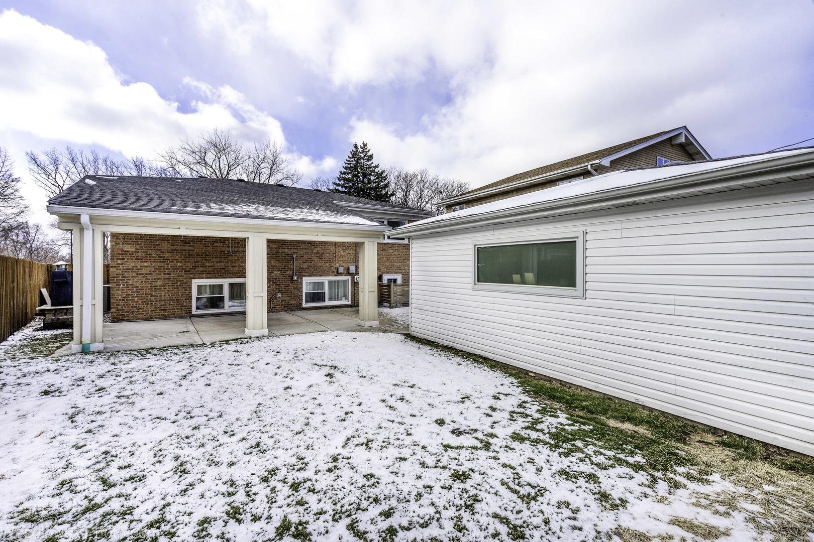 10841 Laramie Avenue