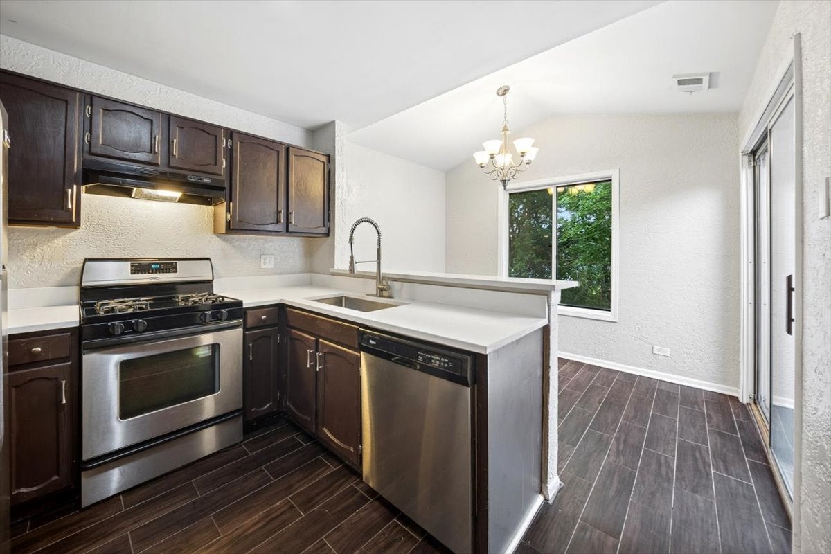 95 Midhurst Court 201D
