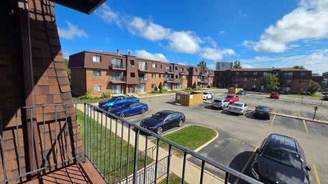 Tiny photo for 718 Cobblestone Circle #C, Glenview, IL 60025 (MLS # 12768011)